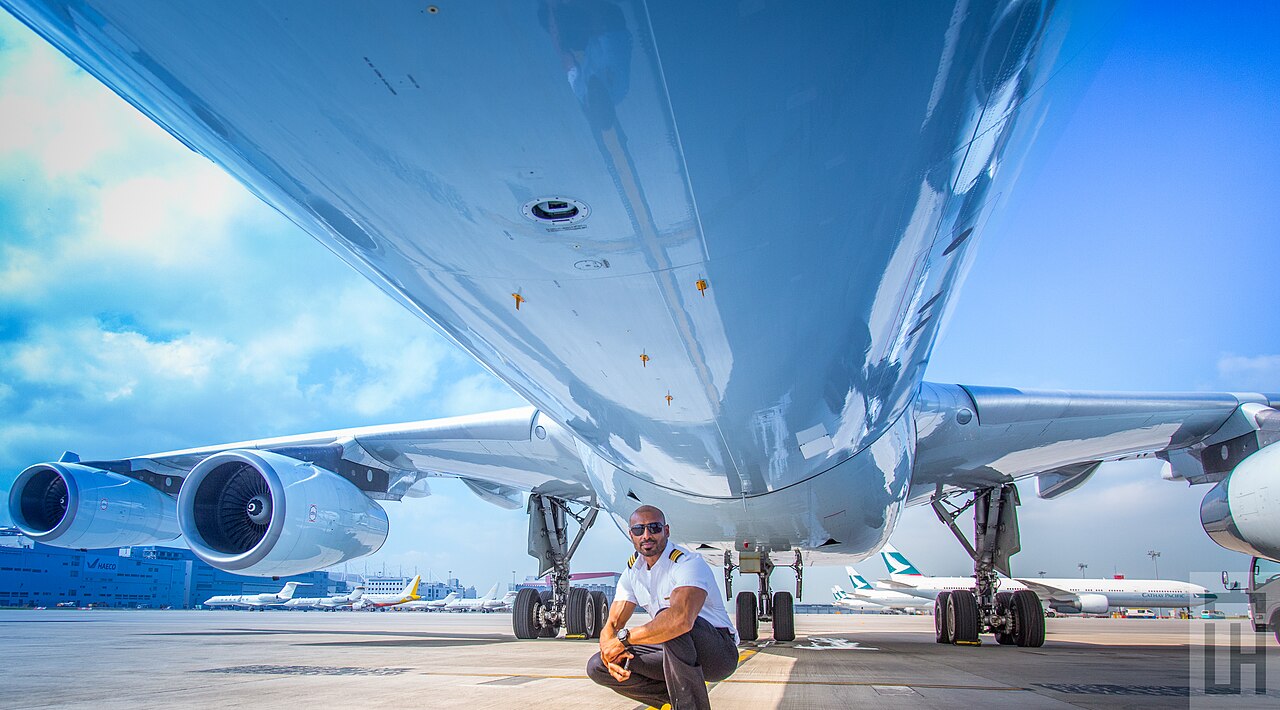 F-GLZI (Airbus A340-300)
