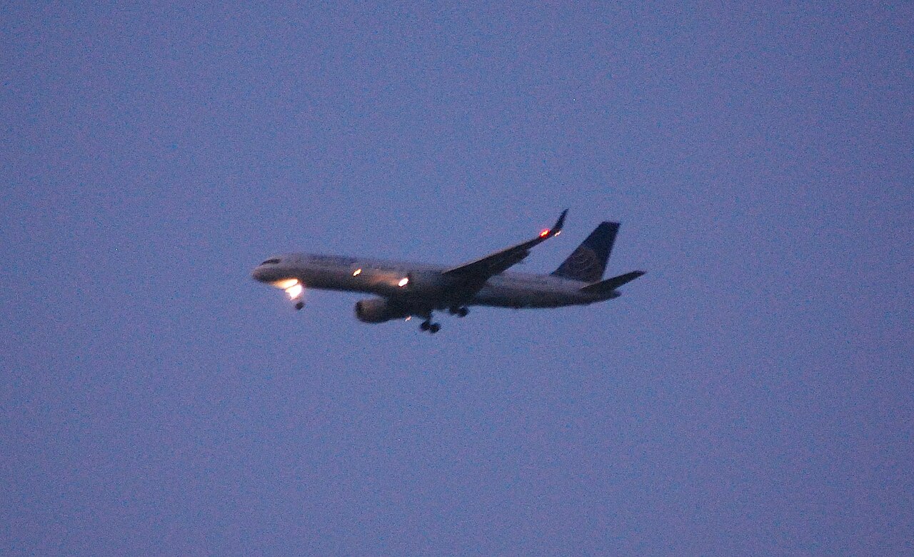 N75853 (Boeing 757-300)
