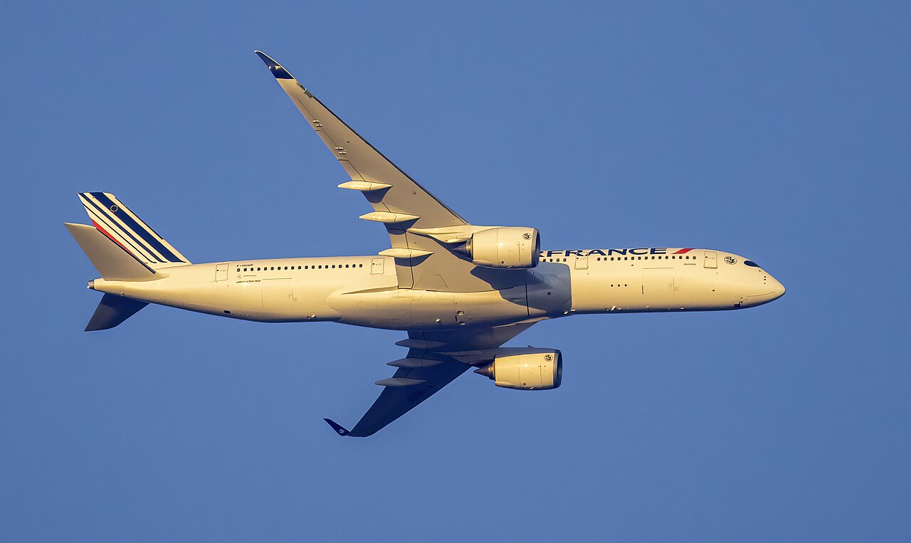 N555AN (McDonnell Douglas MD-82)